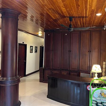Jasmine Place House 루앙프라방 외부 사진