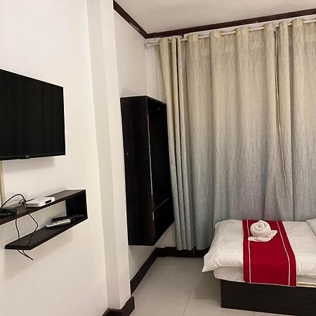 Jasmine Place House 루앙프라방 외부 사진